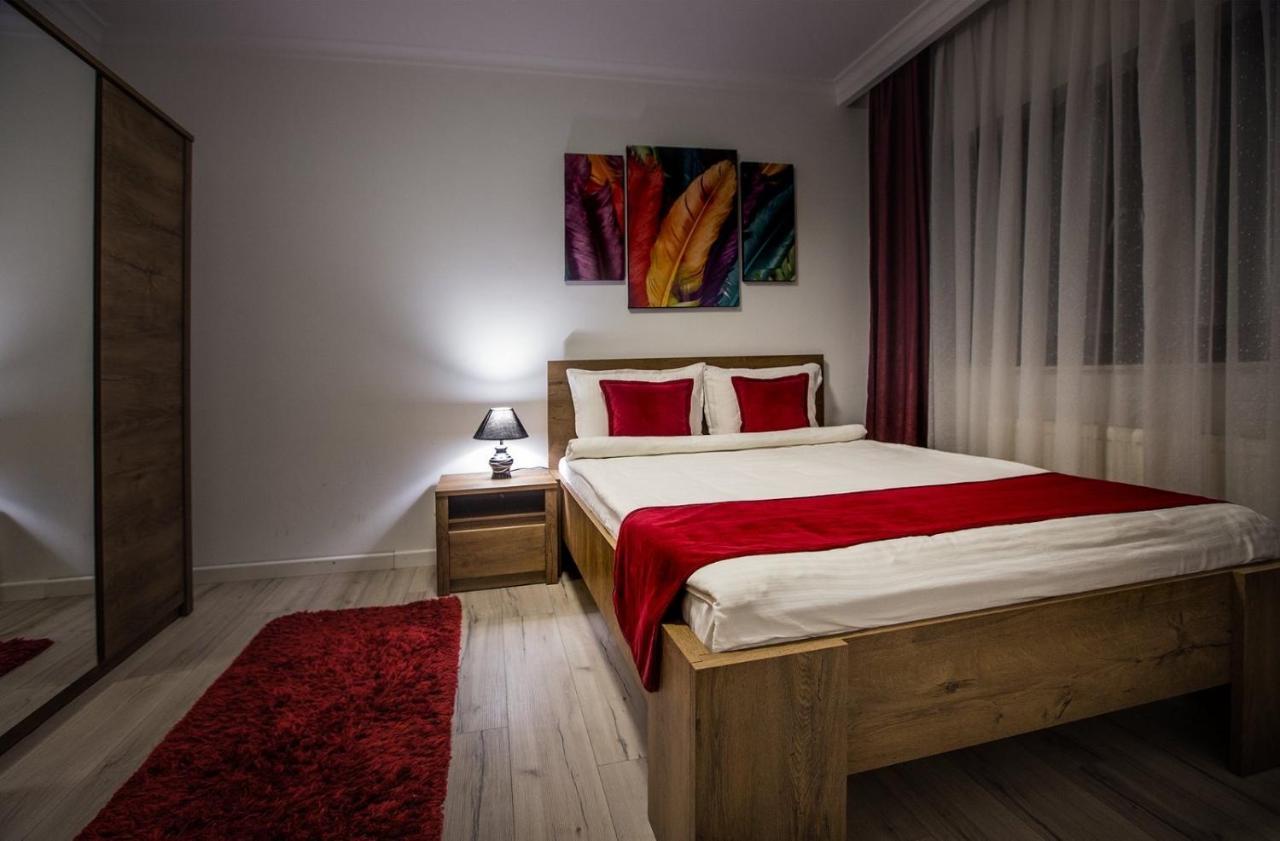 Bentley Apartments Приштина Экстерьер фото