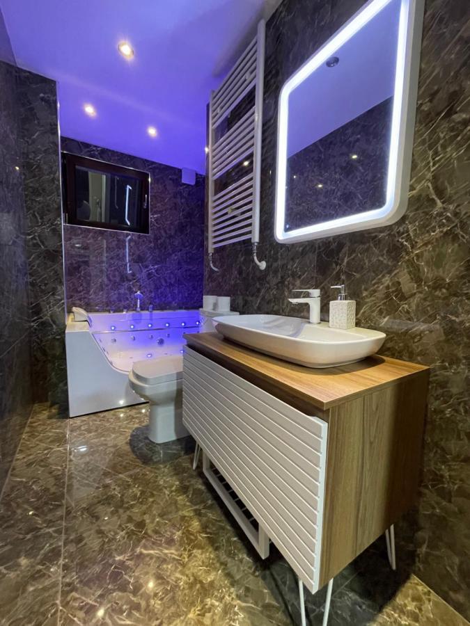 Bentley Apartments Приштина Экстерьер фото